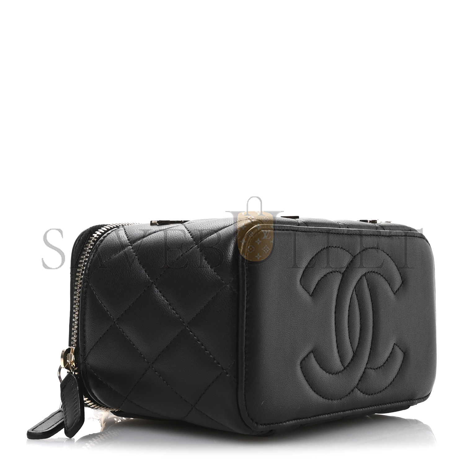 CHANEL LAMBSKIN QUILTED ROLLER SKATE SMALL VANITY CASE WITH CHAIN AP1341 (16*9.5*7.5cm)